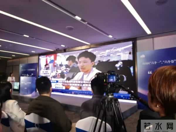 十方融海是政企共助AI发展的践行者,受邀出席深圳南山区政策推介会!