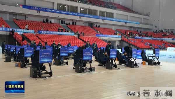 打造“双赛合一”新模式，两千余名青少年齐聚十堰追逐蓝天梦