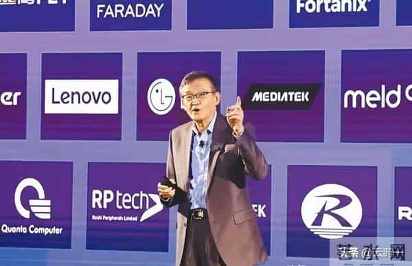 震惊全球半导体圈的“金蝉脱壳”大戏,令人脊背发凉的方式上演。