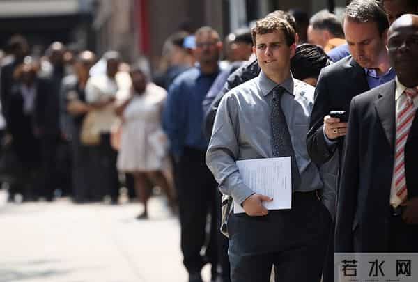 硅谷大佬改变思路!AI不抢咱饭碗,人人皆成“AI经理”就能稳赢?