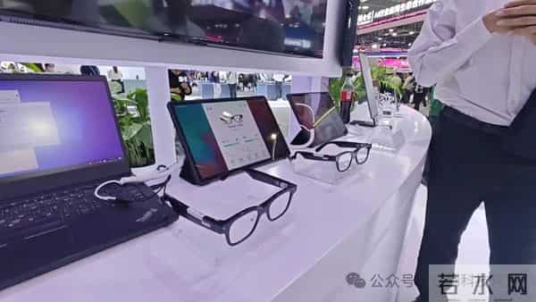 用生态系统为人工智能构建底座