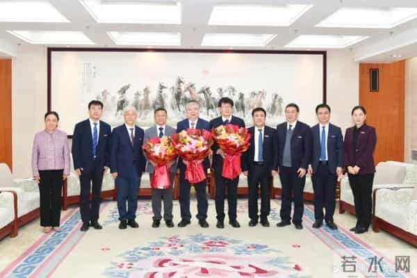 新晋院士梁作堂：深耕粒子物理四十载，“是一个纯粹的科学家”