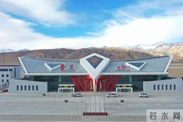 沉默的翅膀 - 中小机场巡回录之二 - 阿里普兰机场