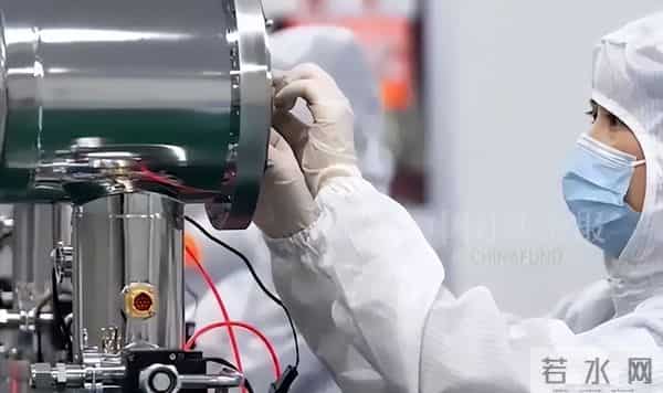 “工业血液”不再受制于人!中国又突破卡脖子困局,美国王牌失效