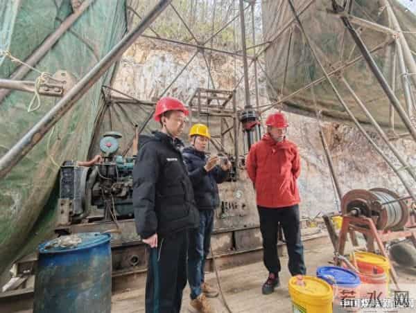 陕煤地质夏家店金矿:勘探项目ZKB02 钻孔开钻前标准化安全验收