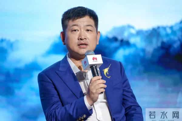 华为云换帅，周跃峰掌舵：一场以数据为基石的AI远征