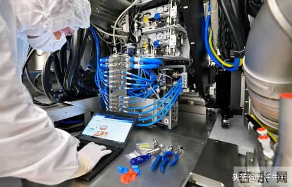 1.5 亿美元豪赌光刻技术！美国押注初创公司，剑指 ASML 垄断地位