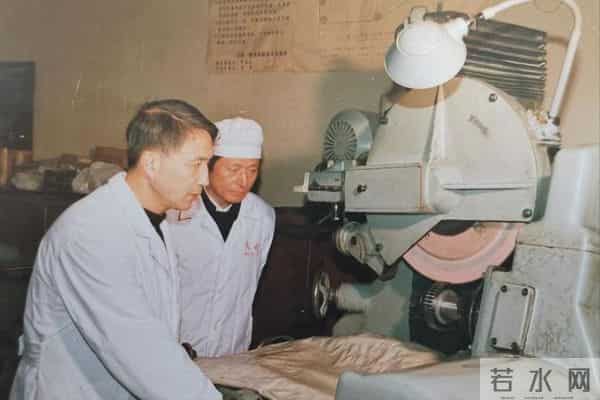 从雷达齿轮到纳米标尺，王立鼎六十年的三个“不可能”突破