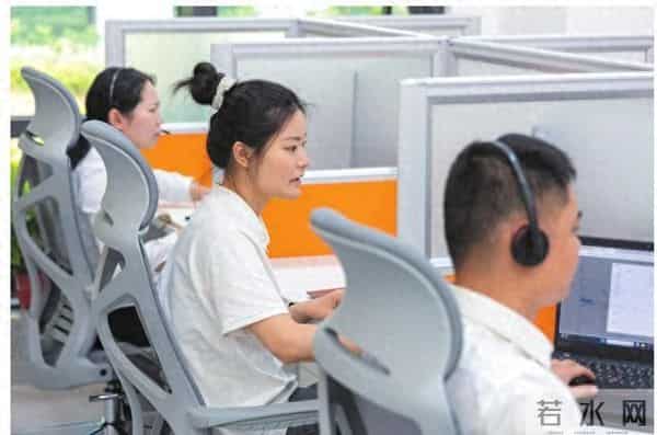 岳阳自贸片区湘源数智法务园“AI+法治”赋能现代化新实践