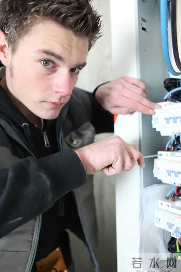 大环境下电工将如何发展？