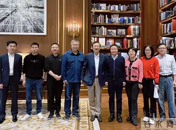 何小鹏也没想到，北京座谈会，任正非仅用一句话就让自己口碑暴涨