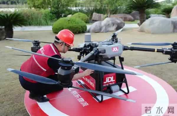 30分钟收到急需药！沃尔玛亚特兰大首飞，亚马逊坐不住了