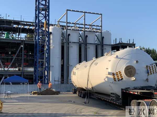 傻！美国竟把废热变暖气，咸水水库当冰箱！巨头暴利终结