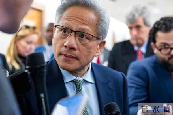 沉默48小时,林剑一锤定音,中方不买美国次级芯片,黄仁勋踩刹车