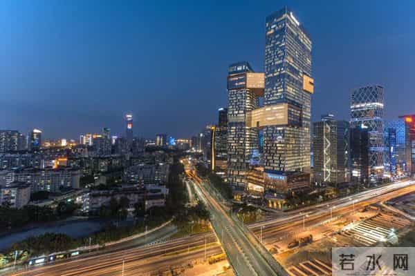 腾讯发布混元2.0大模型,中国AI“生态暗战”升级