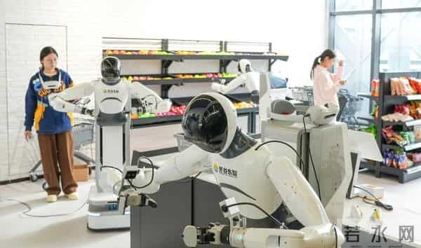 关键词读懂“十五五”｜“人工智能+” 为千行百业安装“智慧大脑”