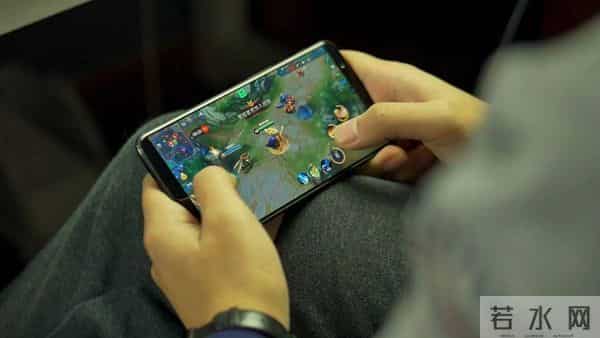 豆包手机遭大厂“封杀”,继微信之后,阿里也出手了