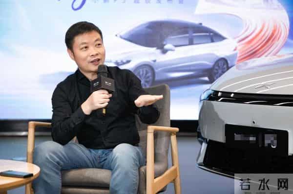 何小鹏也没想到，北京座谈会，任正非仅用一句话就让自己口碑暴涨