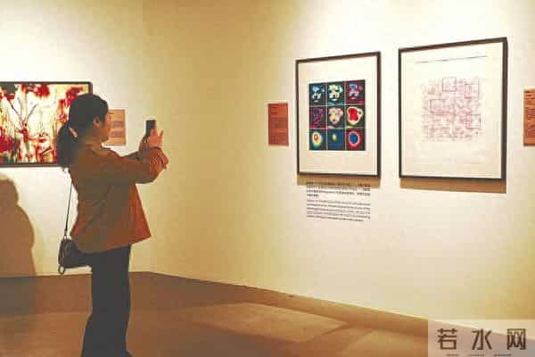 珞珈山下“飞来石”的十年之约 AI艺术点燃创意之火