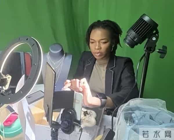 江东新区深化产学研融合 政企校协同培育跨境电商人才