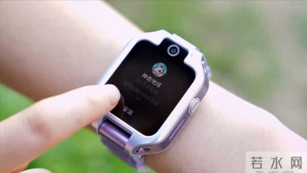 儿童手表代替手机,化身青少年社交硬通货