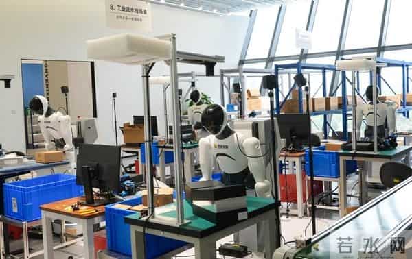 关键词读懂“十五五”｜“人工智能+” 为千行百业安装“智慧大脑”