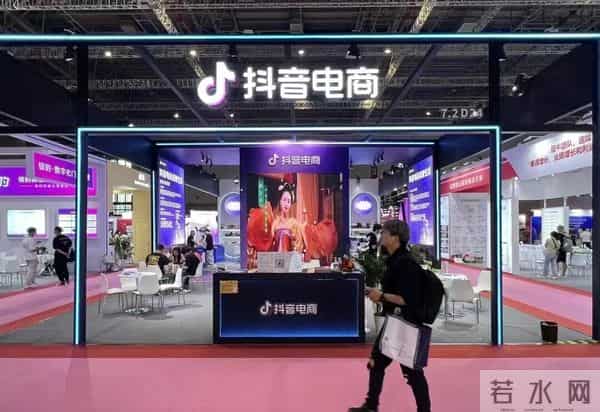 张一鸣又出“超级爆款”，全网卖断货，淘宝、京东急了