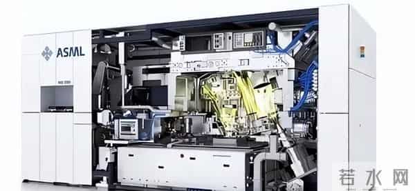 岸田文雄也没想到！日本尼康正式宣布，外媒：“禁令自食苦果”