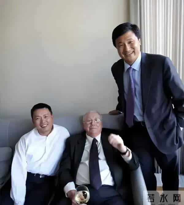 雷军跌落，段永平封神：他才是首富背后的男人