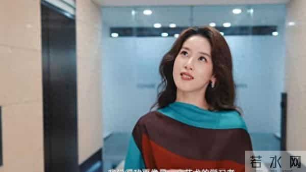 刘强东眼光果然独到，婚变传言半月后章泽天升任大厂总监