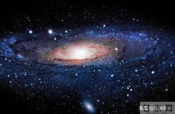 距地球231亿公里的旅行者号，传回照片：人类可能不是唯一生命