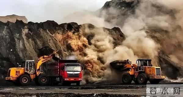 一夜之间彻底变了,30亿吨铁矿“重见天日”,外媒:中国或改写全球格局