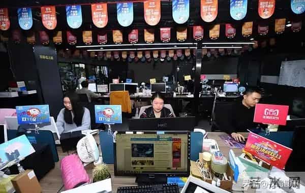 传统电商时代落幕，网购新时代到来，老百姓还是被收割的目标？