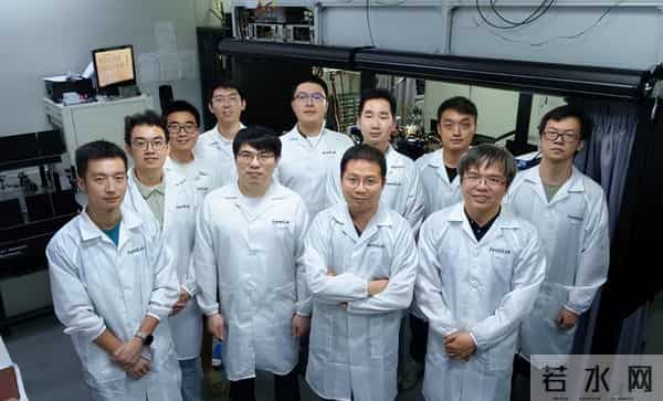 爱因斯坦输了？中国物理学家的一场实验，终结了他的“百年争论”