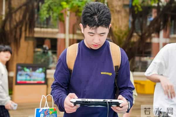 龙魂觉醒，燃动鹭岛！PConline携手微星空降厦门工学院