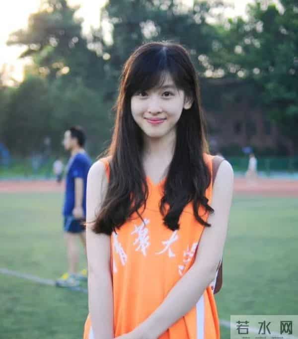 刘强东眼光果然独到，婚变传言半月后章泽天升任大厂总监