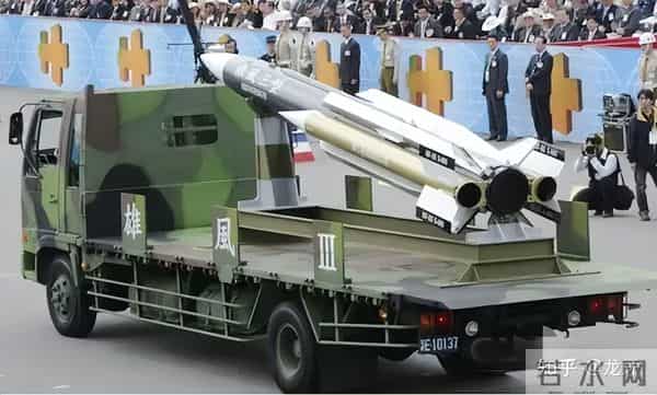 如果台湾用雄风导弹攻击三峡大坝怎么办？