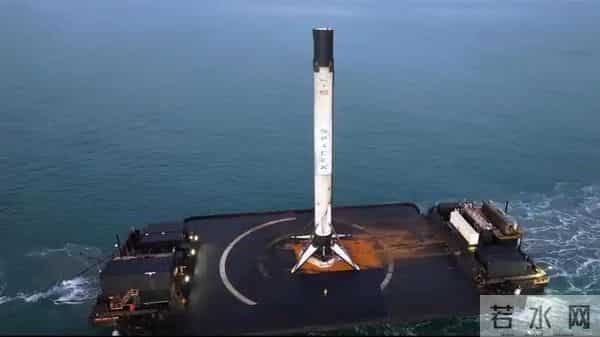 特讯！朱雀三号火箭回收失败，外媒嘲讽中美差距，网友不骂反赞