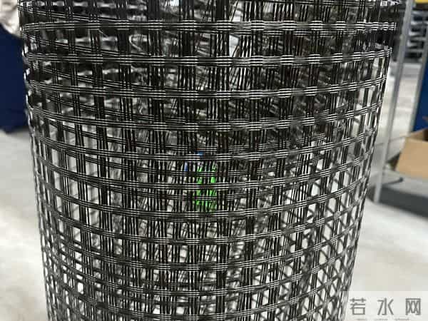 比头发丝还细的丝，能扛200公斤，中国打破美西方垄断实现量产