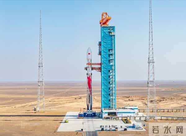 朱雀三号首飞成功入轨，火箭收回遗憾失败，和马斯克星舰差在哪？