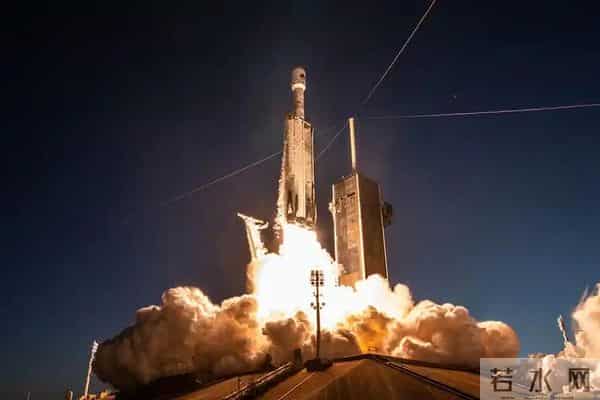 特讯！朱雀三号火箭回收失败，外媒嘲讽中美差距，网友不骂反赞