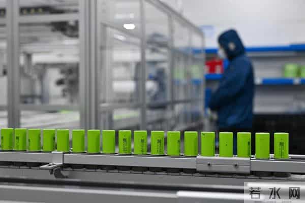 比头发丝还细的丝，能扛200公斤，中国打破美西方垄断实现量产