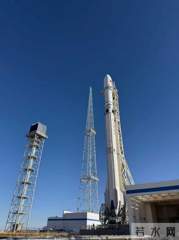 美一箭140星成功发射不久，朱雀三号回收失败：新火箭已就位