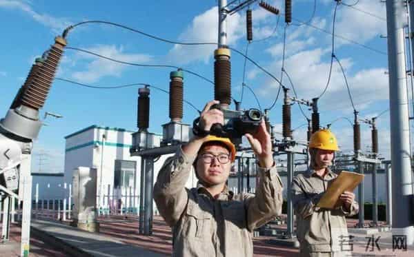 20年前还在拉闸限电，现在却向14国输电，中国怎么实现电力自由的