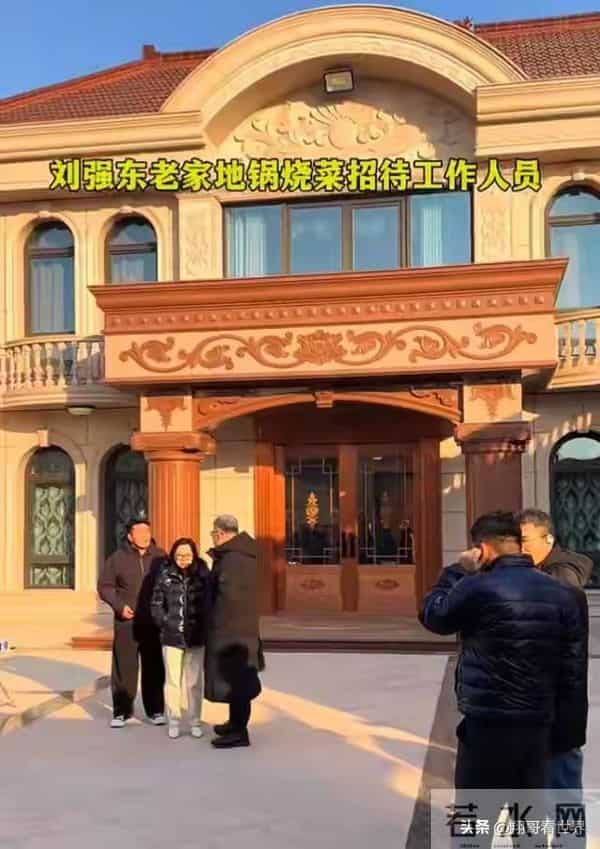 刘强东也没想到，因为父母在食堂一个举动，“口碑”再次迎来暴涨