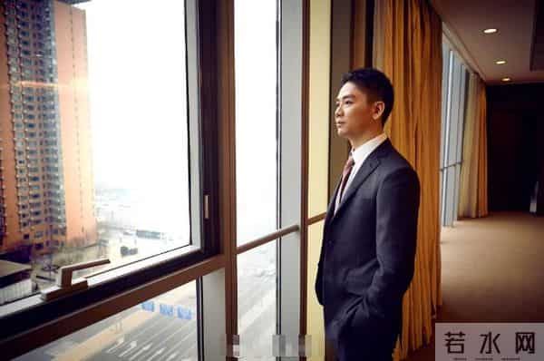 章泽天也没想到，父母仅用一个举动，就让儿子刘强东实现口碑暴涨