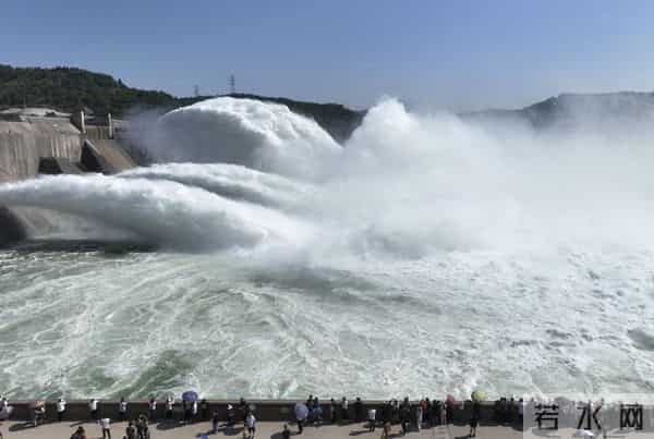 黄河不再是悬河了？下游河槽平均加深3.1米！最小过流量提升2.7倍