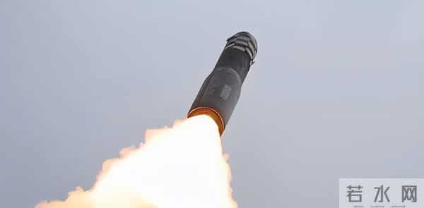 美国首家芯片厂停产，荷兰阿斯麦立马改口示好：外媒：终究离不开