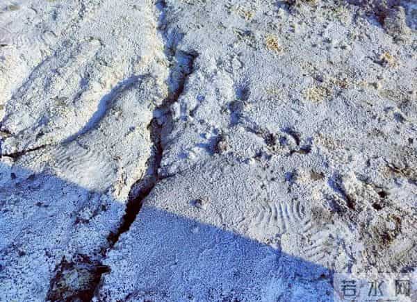 澳大利亚的先天困境：坐拥全球第6大面积，为何难逃4大地理缺陷？