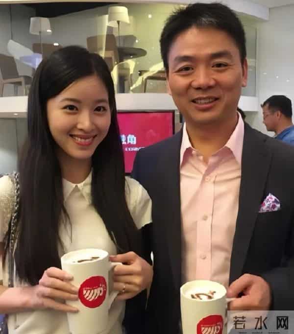 刘强东眼光果然独到，婚变传言半月后章泽天升任大厂总监